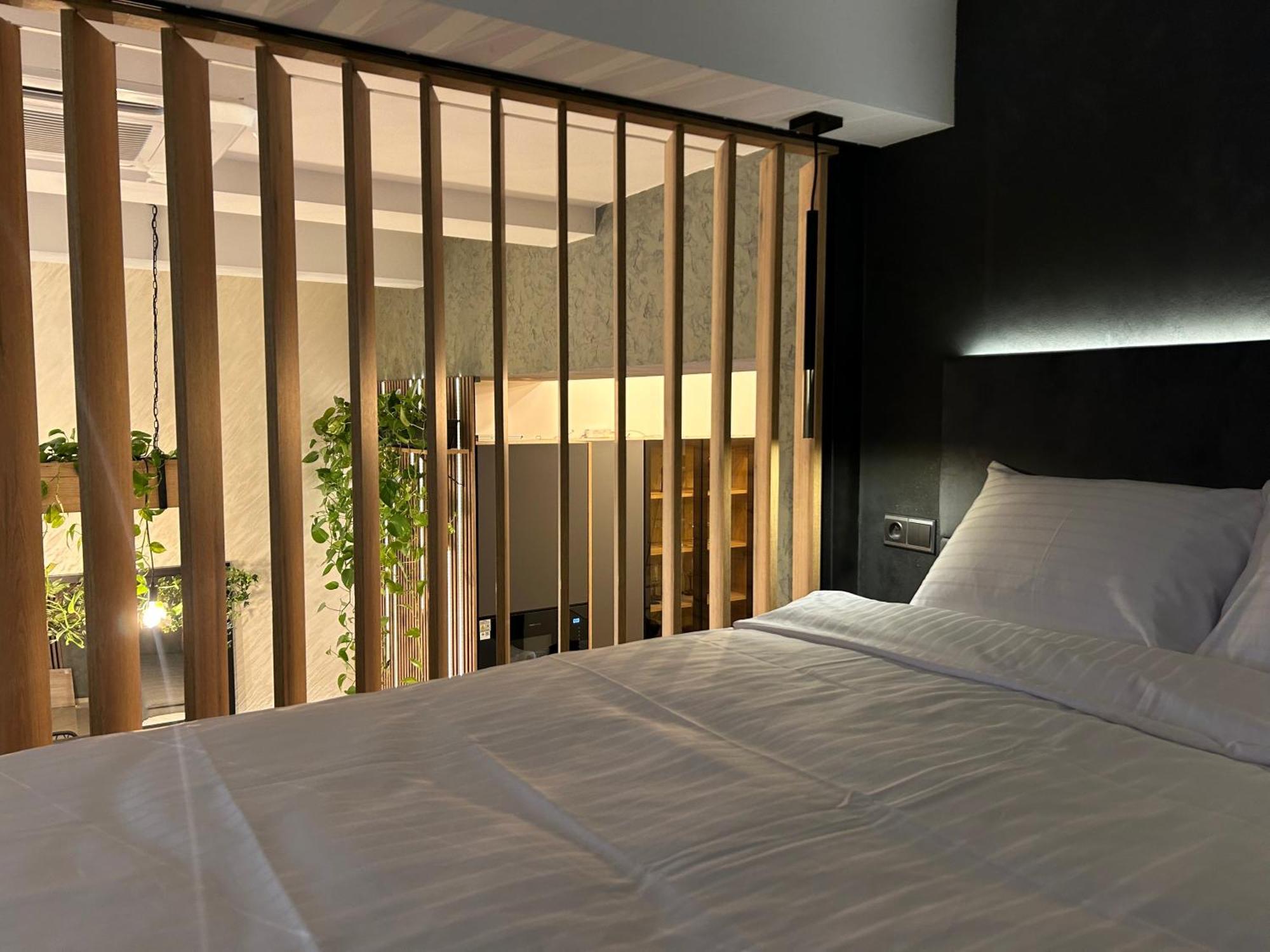 Leo Apartment Suite & Private Spa Zone - Old City Bratislava Exterior photo