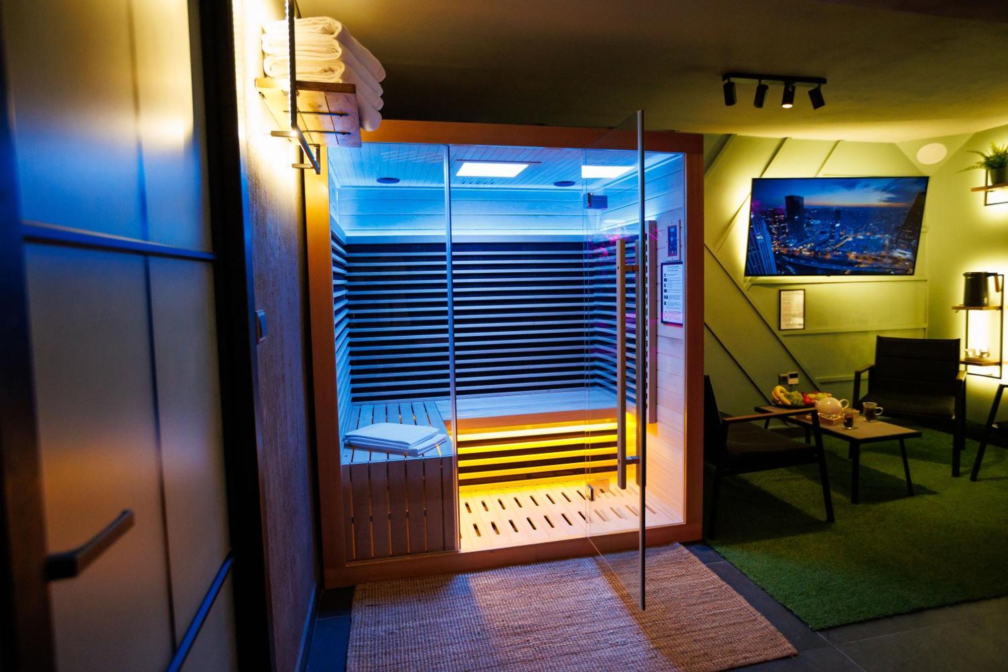 Leo Apartment Suite & Private Spa Zone - Old City Bratislava Exterior photo